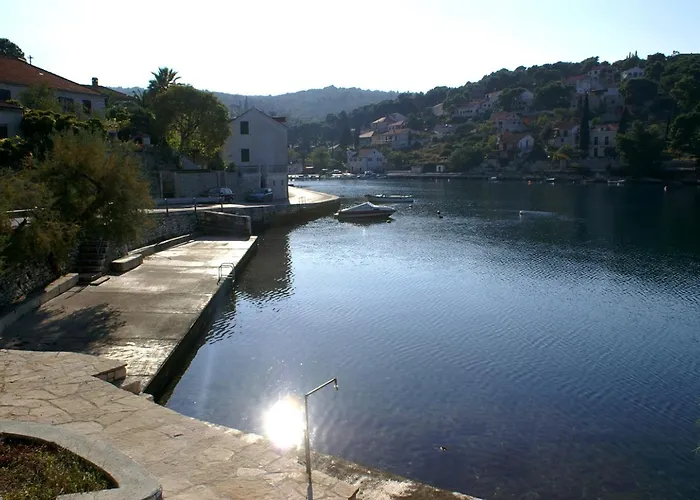 With Parking Space Skrip, Brac - 23826 Appartement Supetar