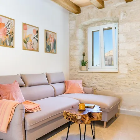 Daire With Parking Space Skrip, Brac - 23826 Supetar