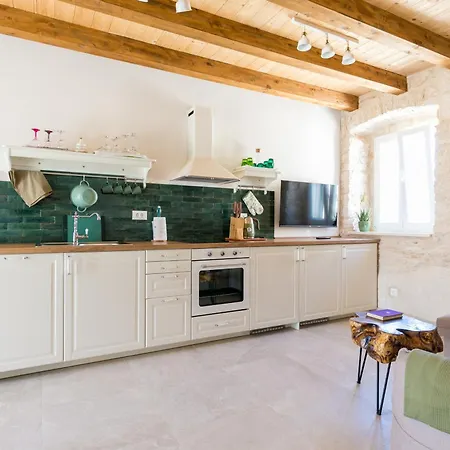 With Parking Space Skrip, Brac - 23826 Supetar