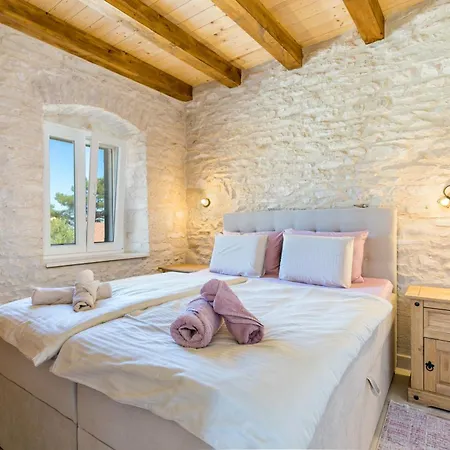 With Parking Space Skrip, Brac - 23826 Apartman *